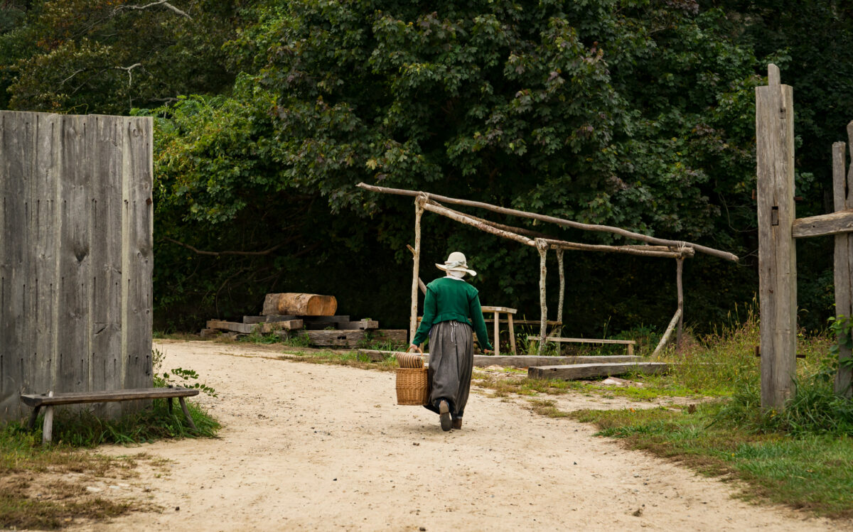Pilgrim homes Plimoth Plantation